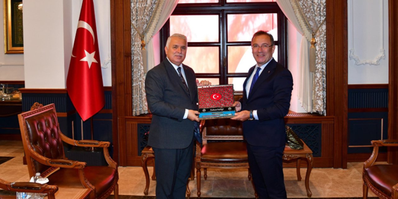 Trabzon Valisi Aziz Yıldırım’a Danıştay Başsavcısı Erkan’dan ziyaret