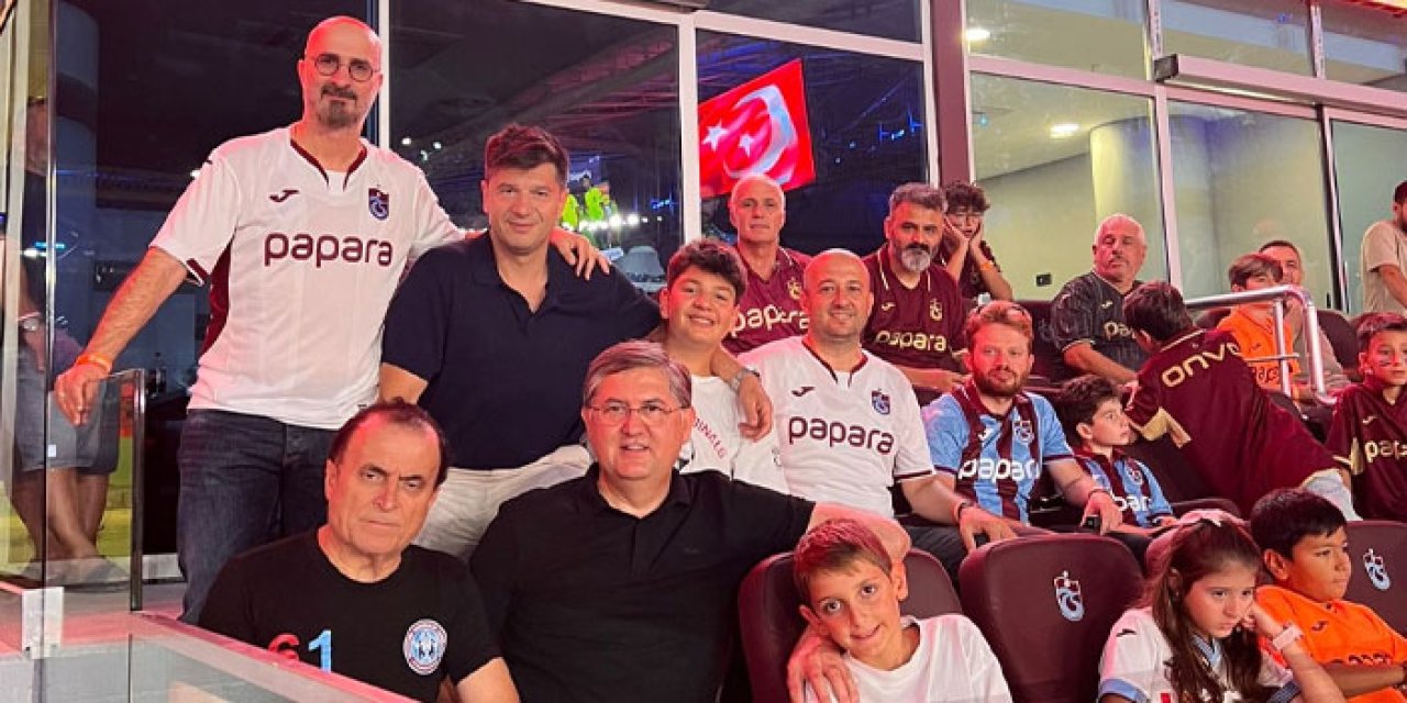 Gebze Fırtına Trabzonspor İş İnsanları ve Taraftarları Derneği Trabzonspor’a desteğini sürdürüyor!