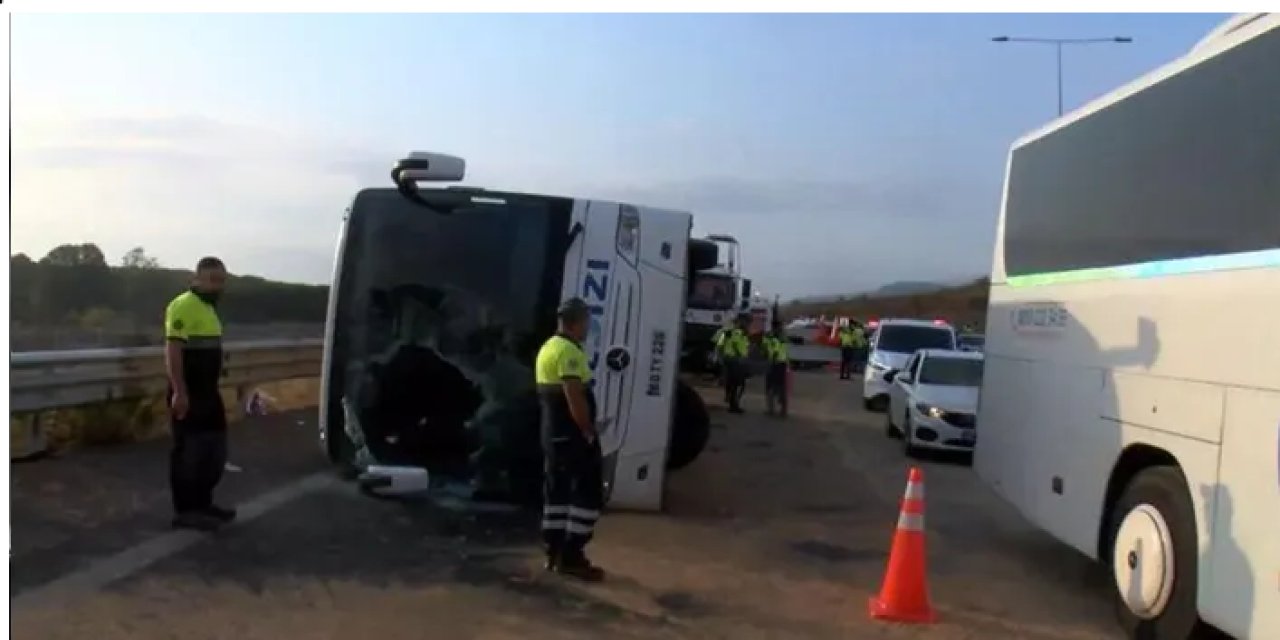 Dehşet olay! Yolcu otobüsü devrildi 3 ölü 20 yaralı