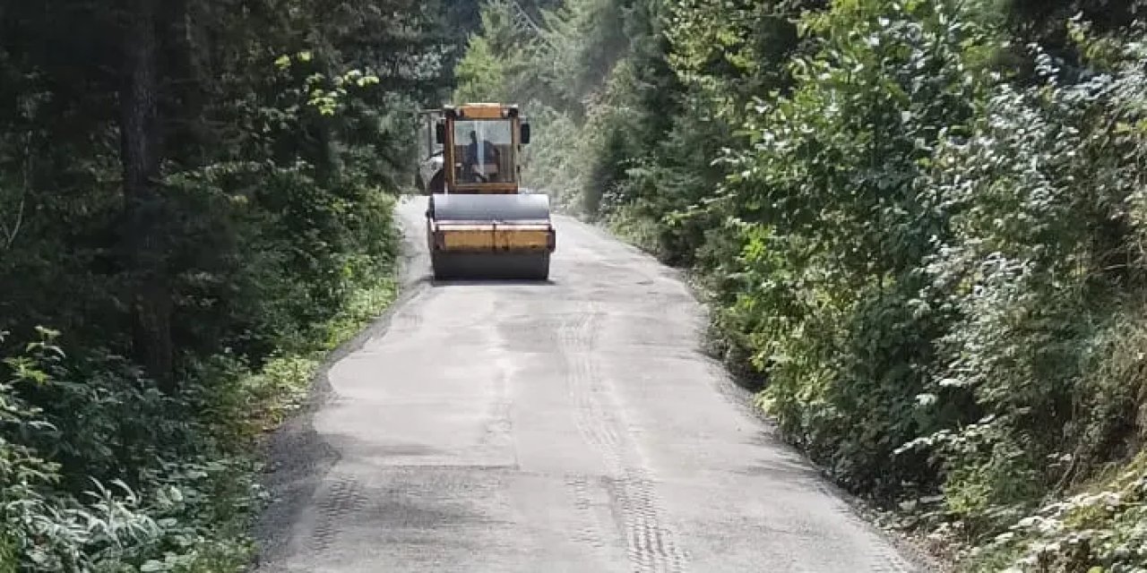 Maçka Belediyesi’nden yılın ilk beton yol çalışması! Kirantaş’ta başladı