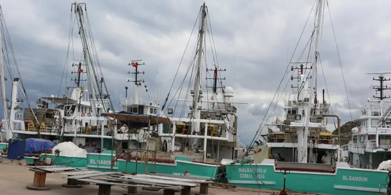 Samsun'da balıkçılar yeni sezona hazırlıklarını sürdürüyor