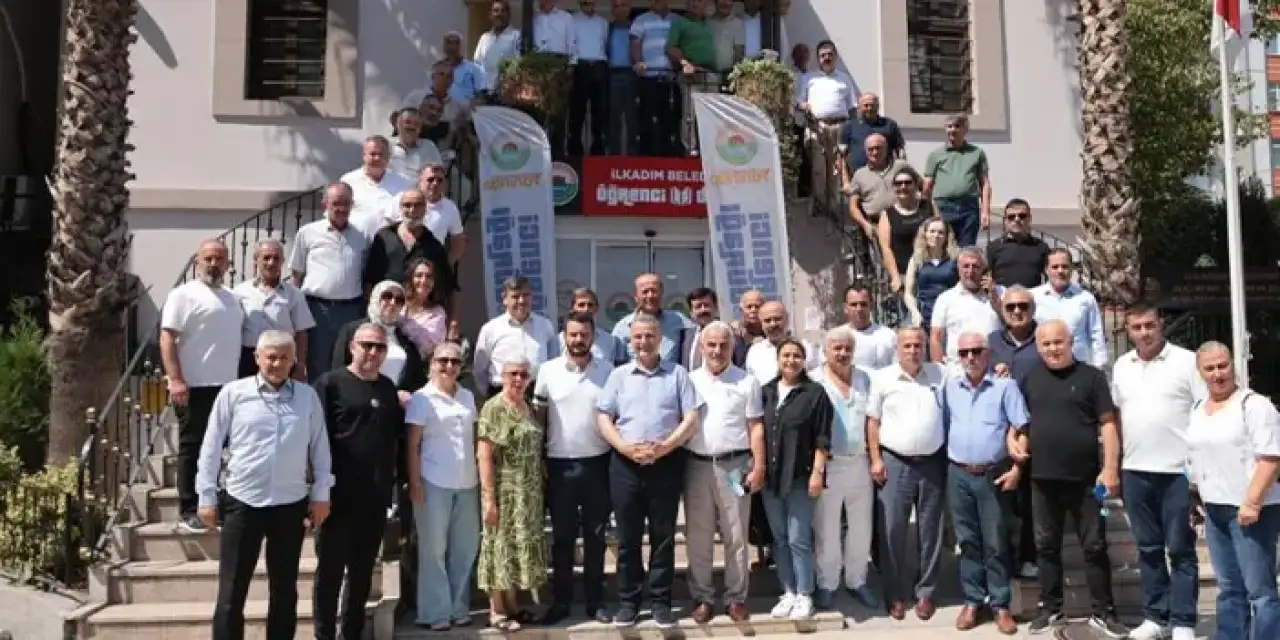 Samsun Belediye Başkanı muhtarlarla bir araya geldi