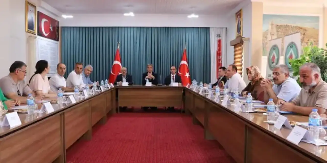 Bayburt'ta eğitim ve üretimin gelişmesi için toplantı yapıldı