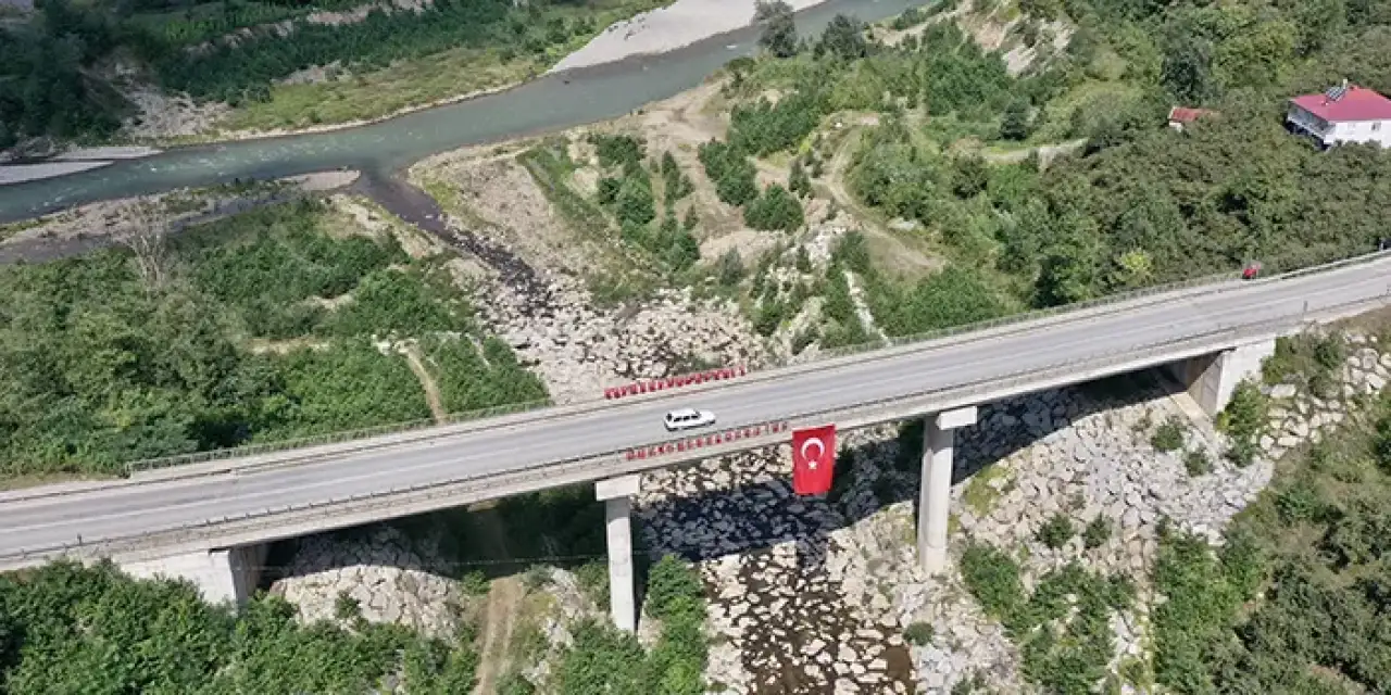 5 yıl önce şehit olan askerler anıldı!