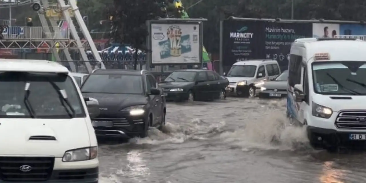Trabzon dikkat! Doğu Karadeniz’de kuvvetli sağanak alarmı