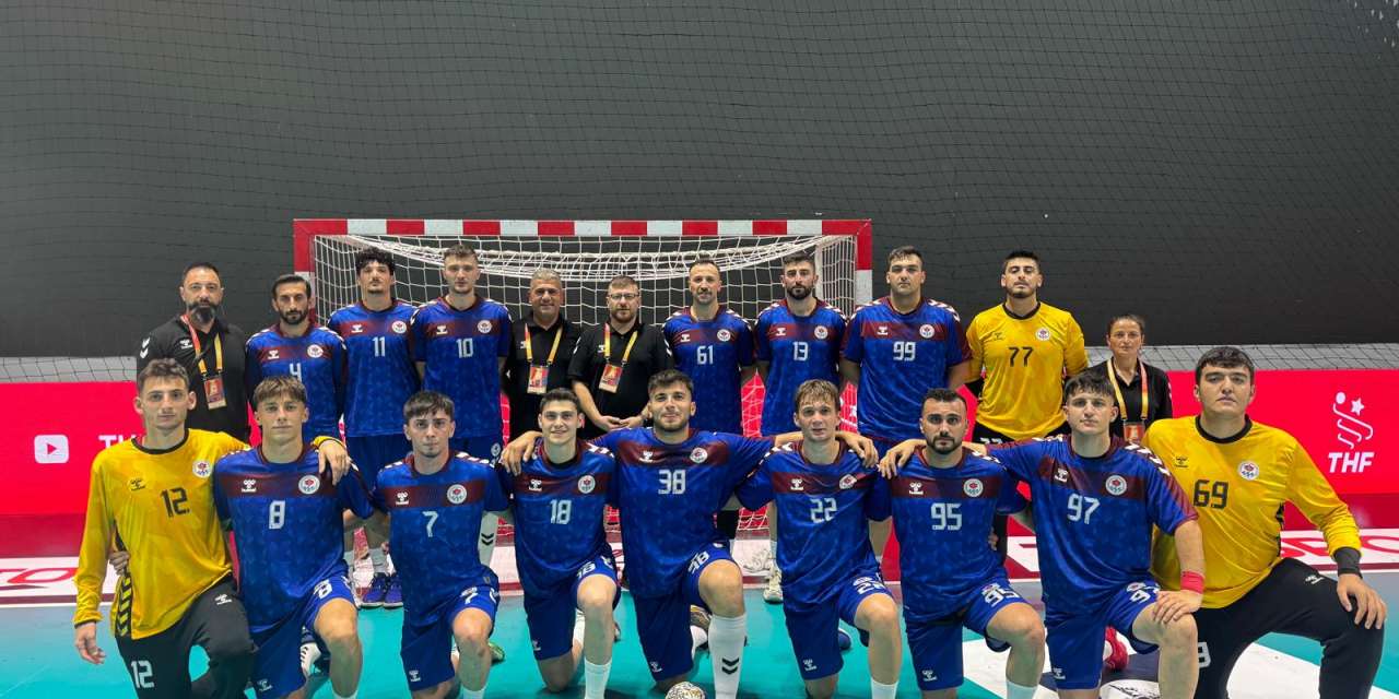 Büyükşehir hentbol takımı kupada tur atladı