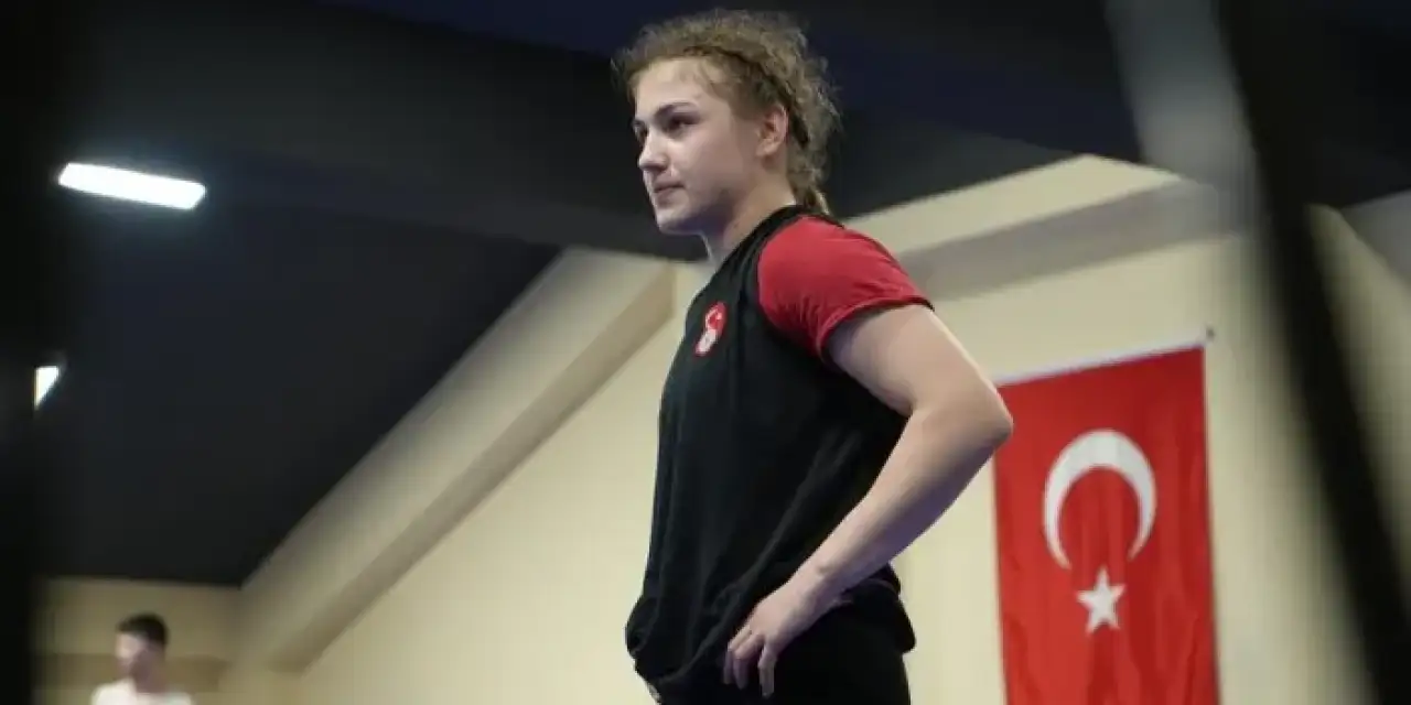 Bayburtlu Milli sporcudan büyük başarı!