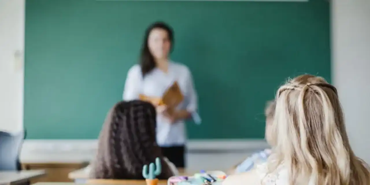 Ücretli Öğretmenlik Başvuru 2025 | Şartlar, Belgeler ve Başvuru Ekranı