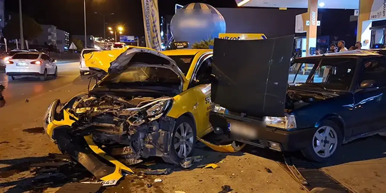 Gece saatlerinde zincirleme kaza! Yaralılar var