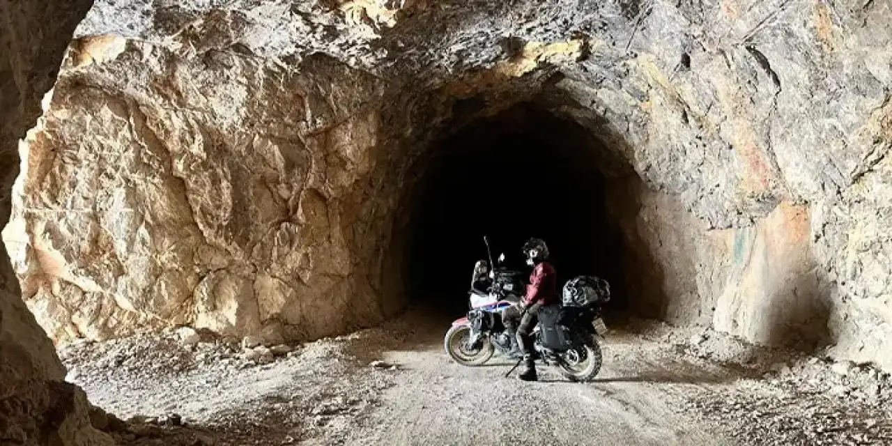 Motosikletiyle 81 ili gezen Saliha Özkan’ın özgürlük yolculuğu!