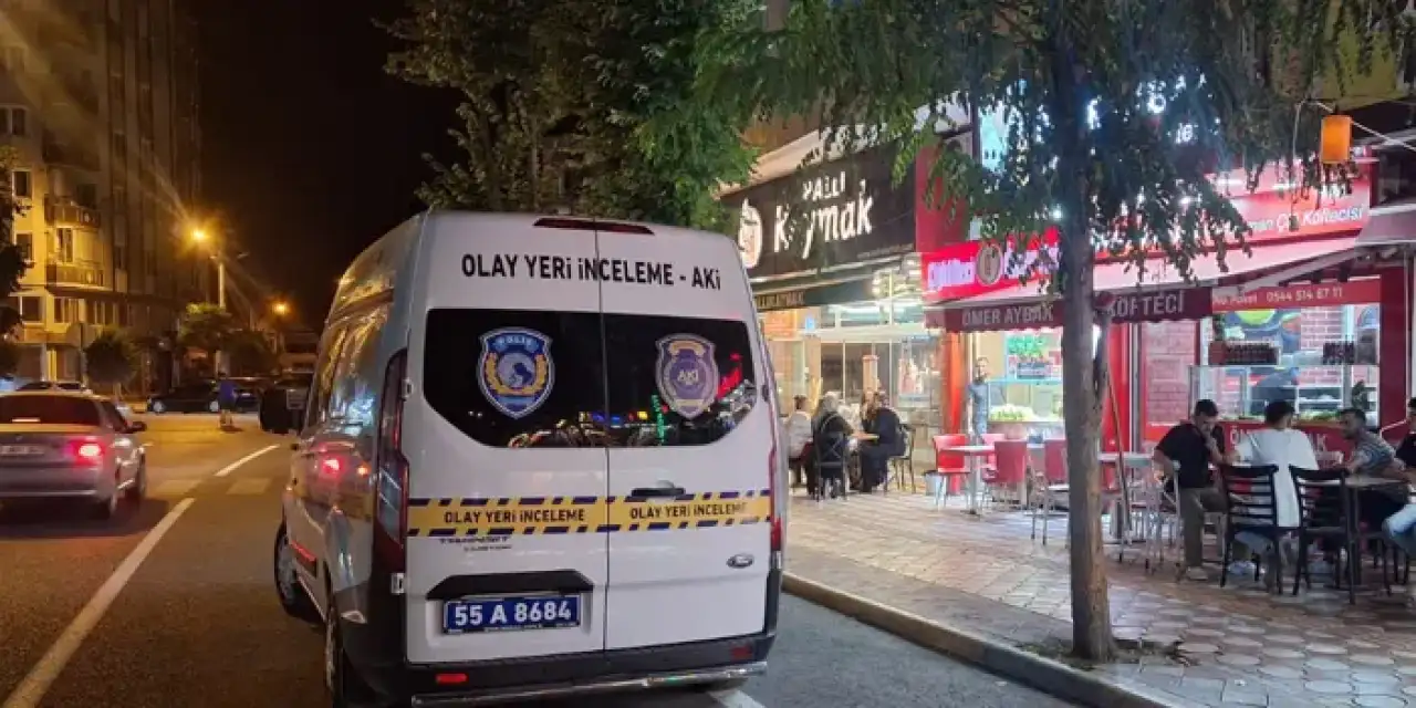 Samsun'da bıçaklı tartışma! 2 yaralı