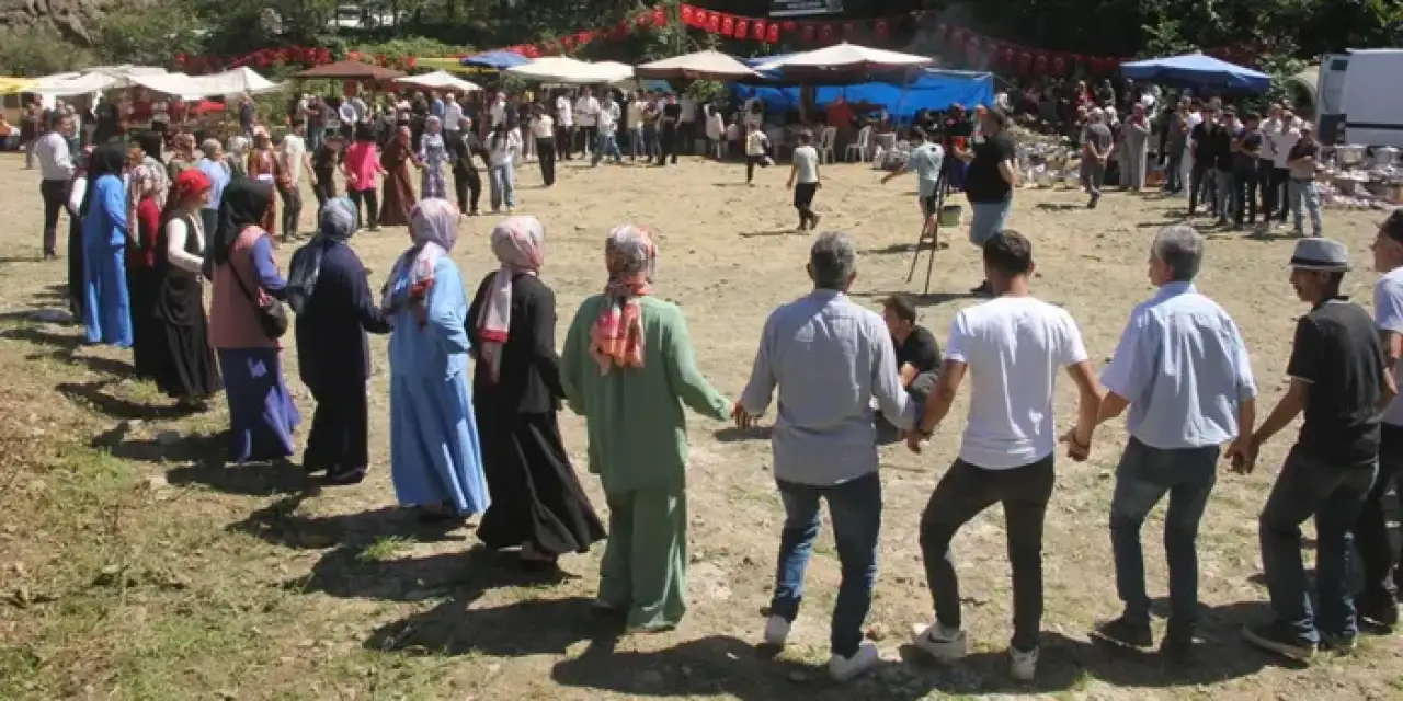 Giresun’da bal festivali coşku içinde gerçekleştirildi!