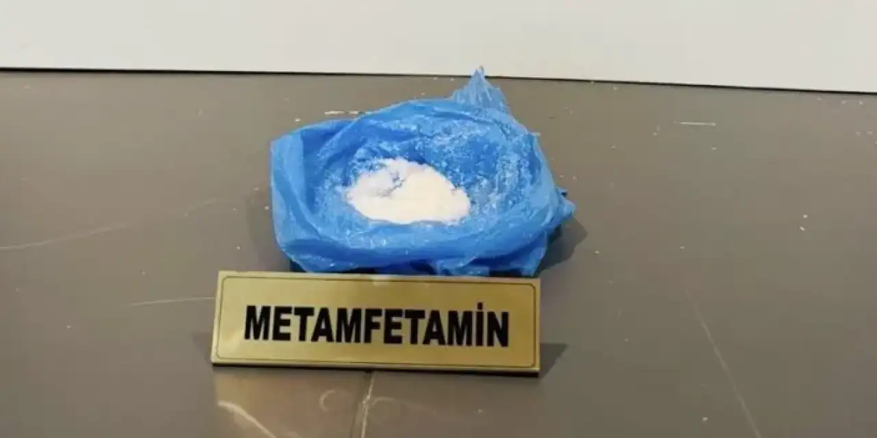 Samsun’da şüpheli şahısların üzerinden zehir çıktı!