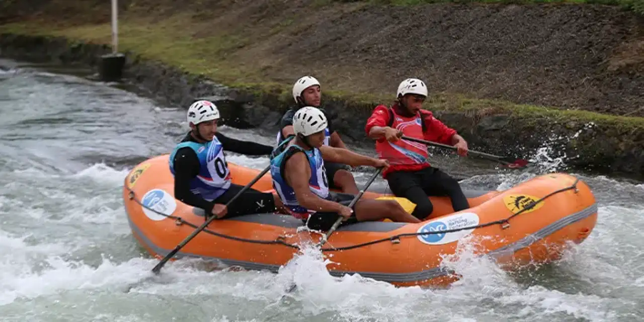 Rize'de 3 gün sürecek olan Rafting  Avrupa Kupası başladı!