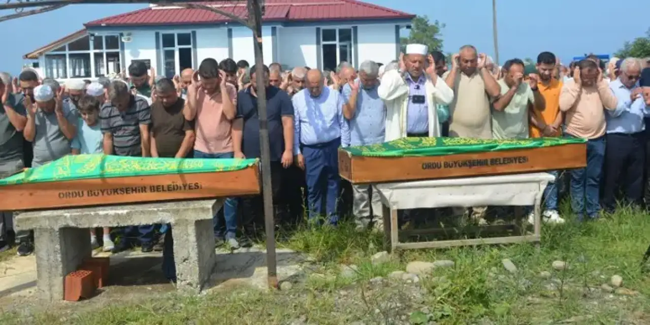 Ordu’da su gideri cinayetinde ölen kardeşler toprağa verildi!