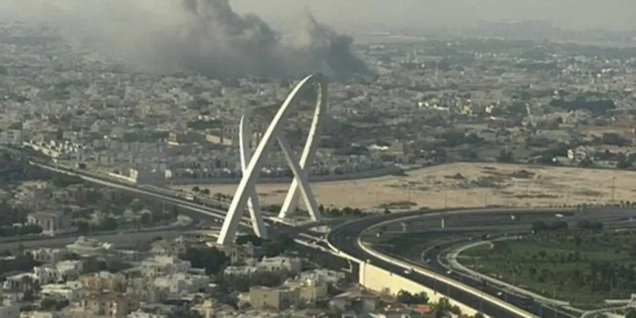 Katar'ın Doha kentinde çok sayıda patlama sesi duyuldu!