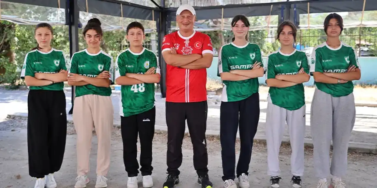 Samsunlu milli sporcular başarıyla Türkiye'yi temsil ediyor!