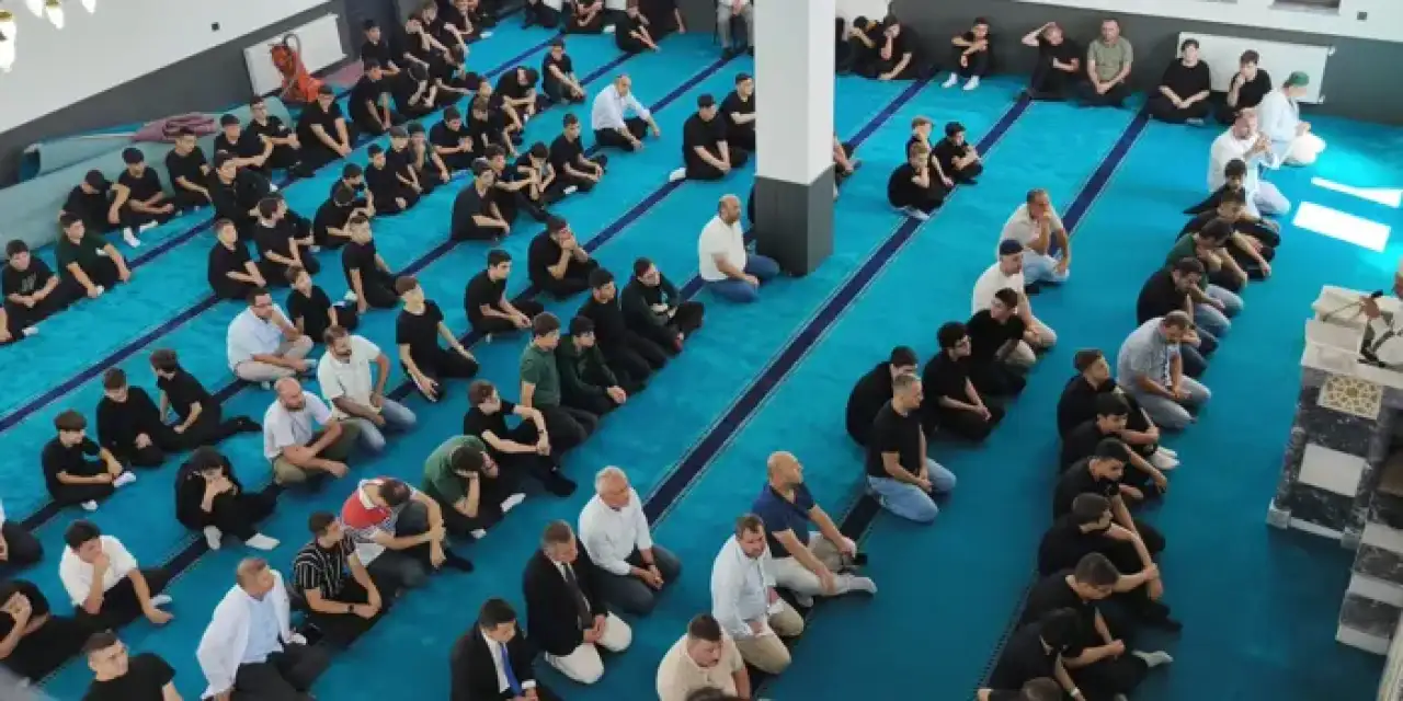 Samsun'da Anadolu İmam Hatip Lisesi Camisi ibadete açıldı!