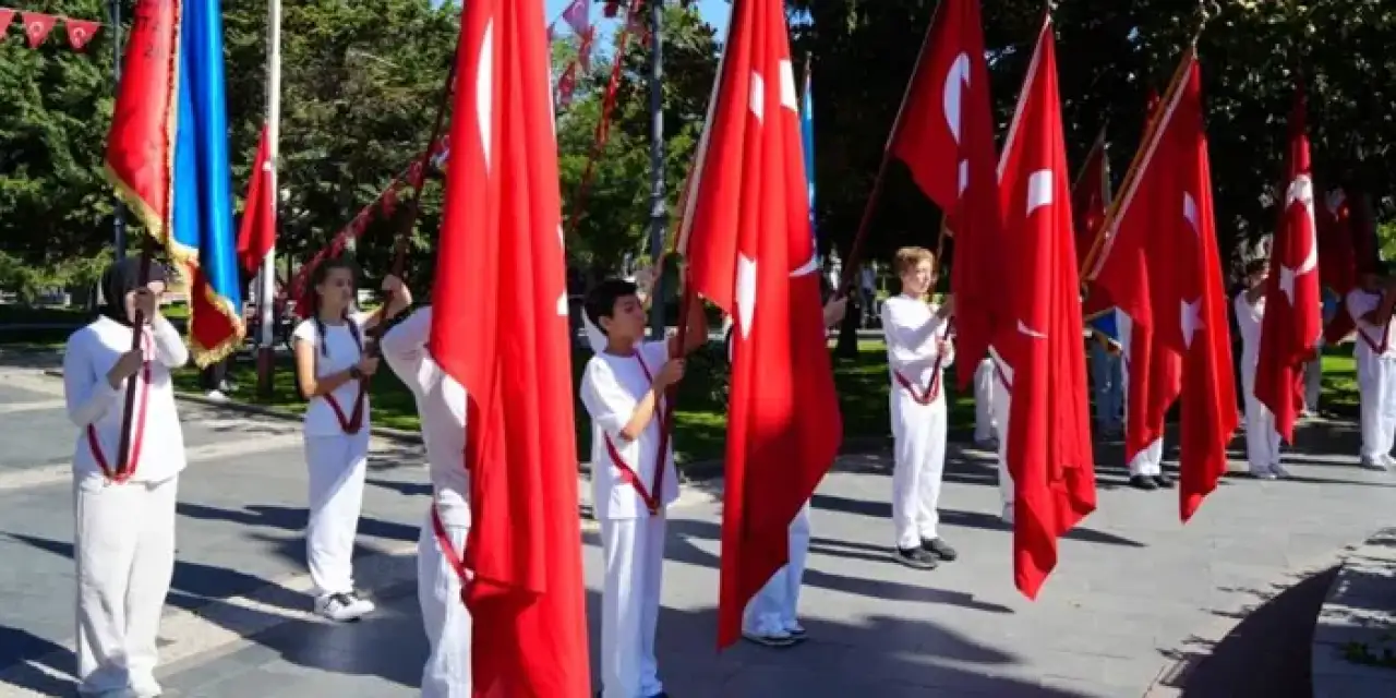 Samsun’da İlköğretim Haftası coşku içinde kutlandı!