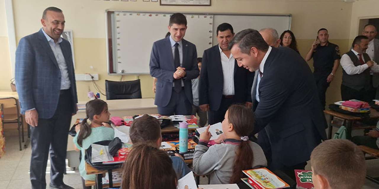 Samsun Alaçam’da öğrencilere kırtasiye desteği!