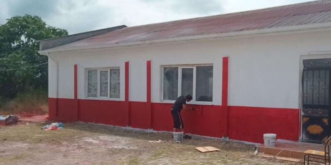 Çarşamba’da Ahubaba Ortaokulu yükümlülerin desteğiyle yenilendi!