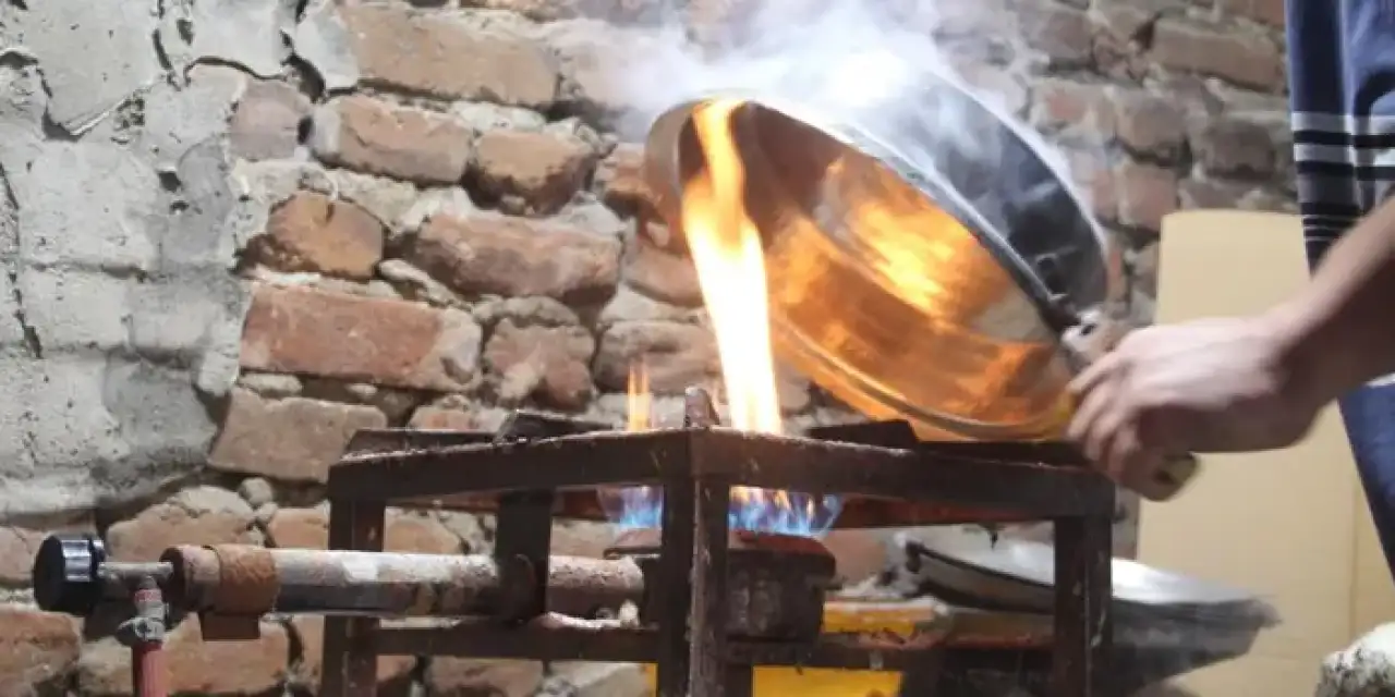Ordu’da kalaycılık mesleğini yaşatmaya çalışıyor!