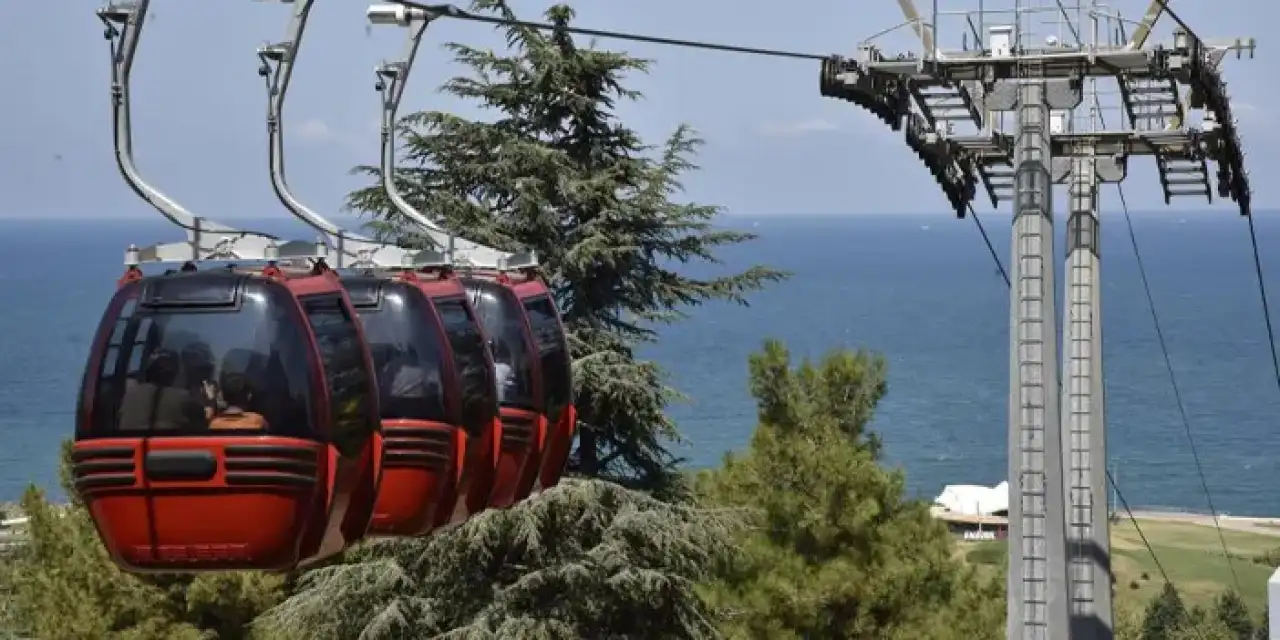 Samsun’da bakım çalışmaları tamamlanan teleferiğe yoğun ilgi gösteriliyor