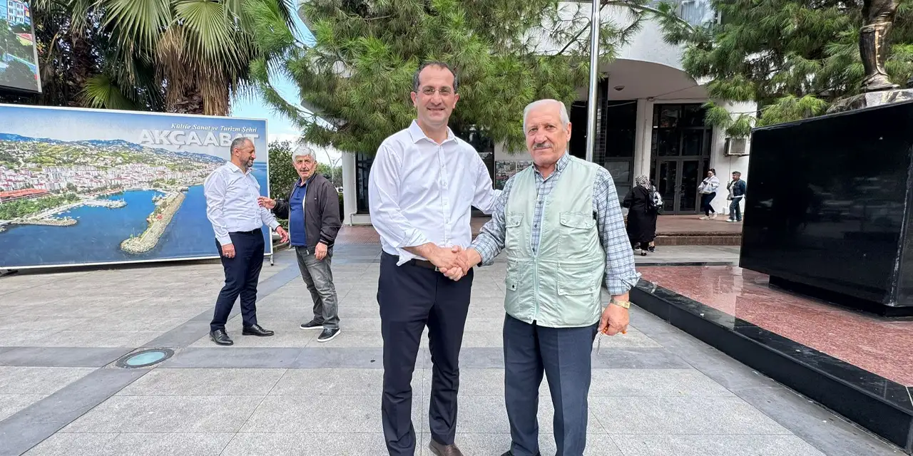 Başkan Ekim her fırsatta vatandaşları dinliyor!