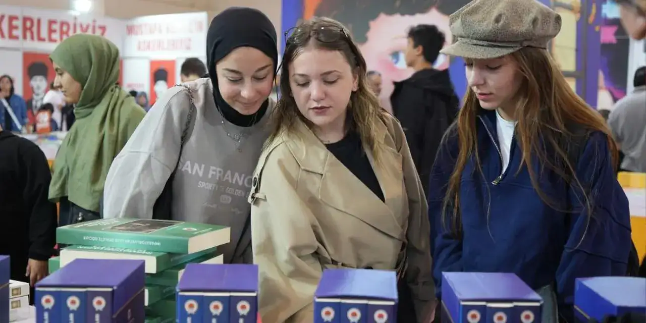 Samsun’da 10. Kitap Fuarı açıldı!