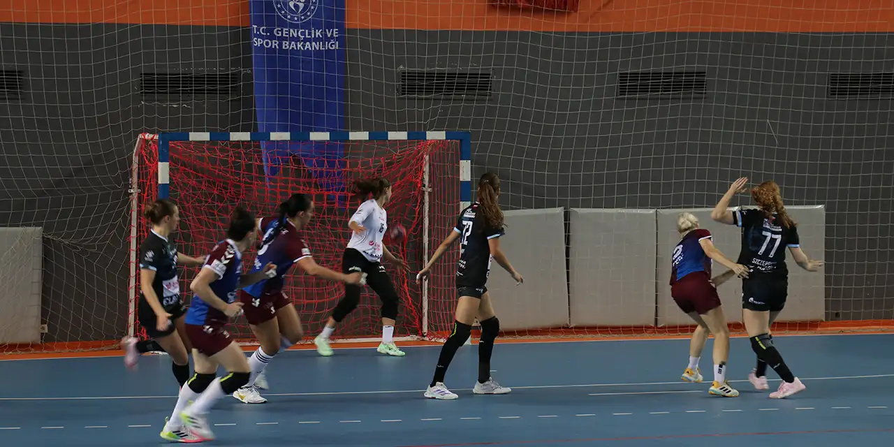 Trabzon Ortahisar Belediyespor Polonya’da farkla kaybetti!