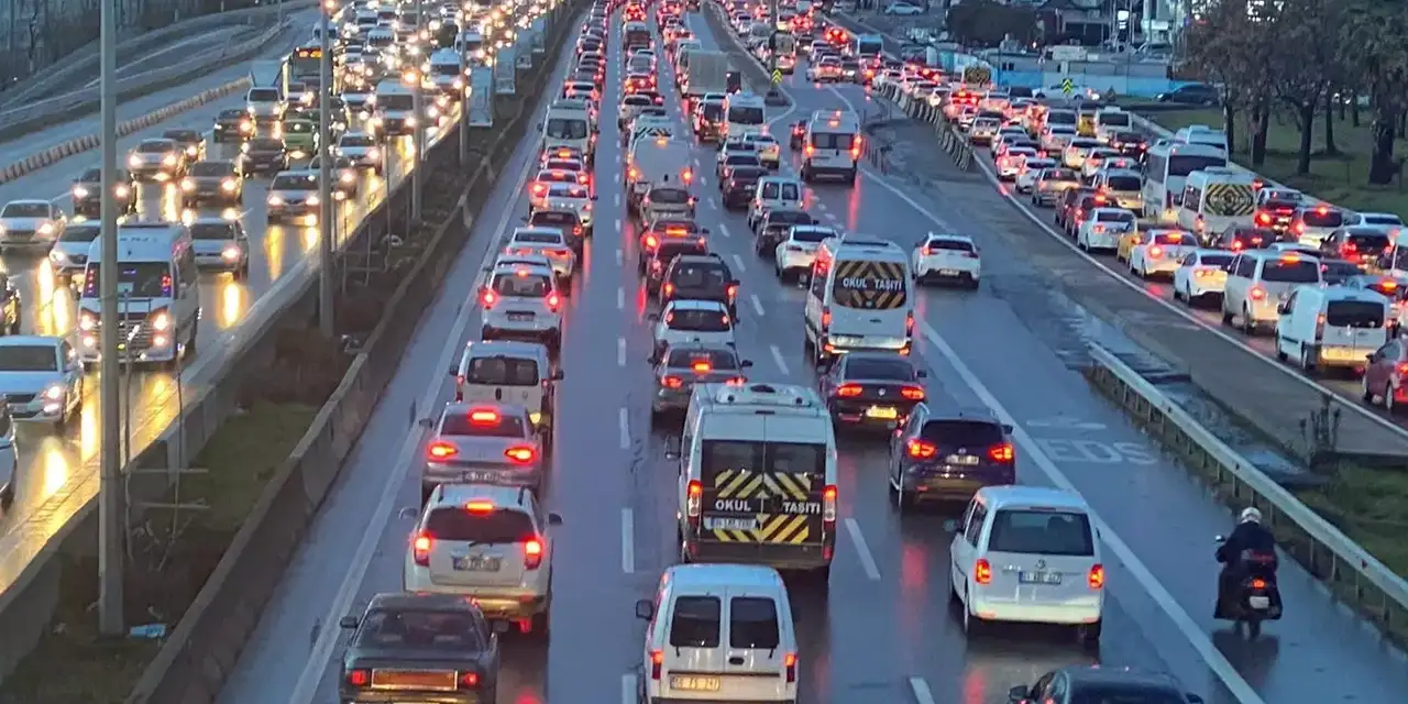 Kornalar bizleri ele veriyor