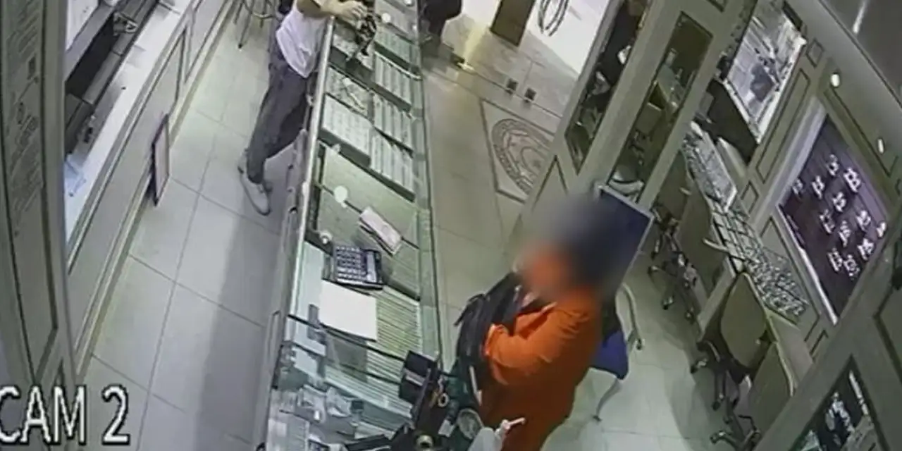Samsun'da komşusunun evinden çaldığı altınları kuyumcuda sattı!
