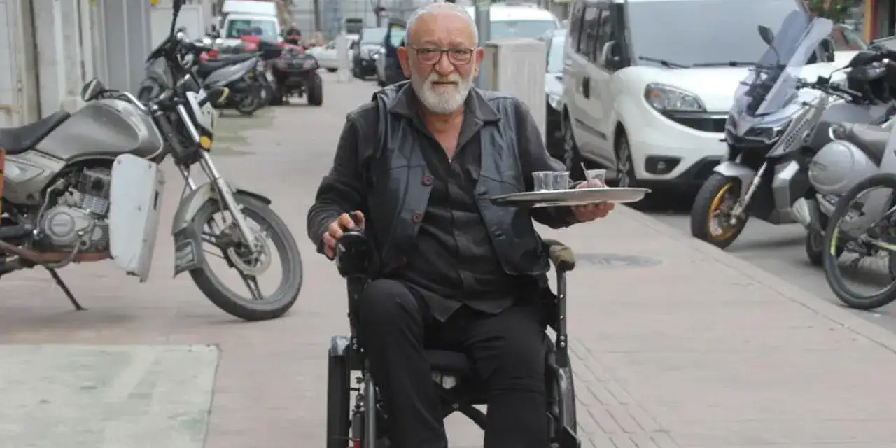 Ordu’da azmi ile hayran bıraktı! Bacağını kaybetti ama 50 yıllık mesleğini bırakmadı