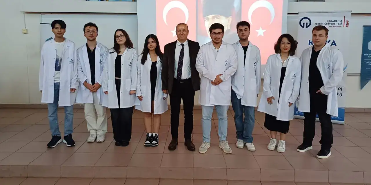 KTÜ’de öğrenciler önlüklerini giydi!