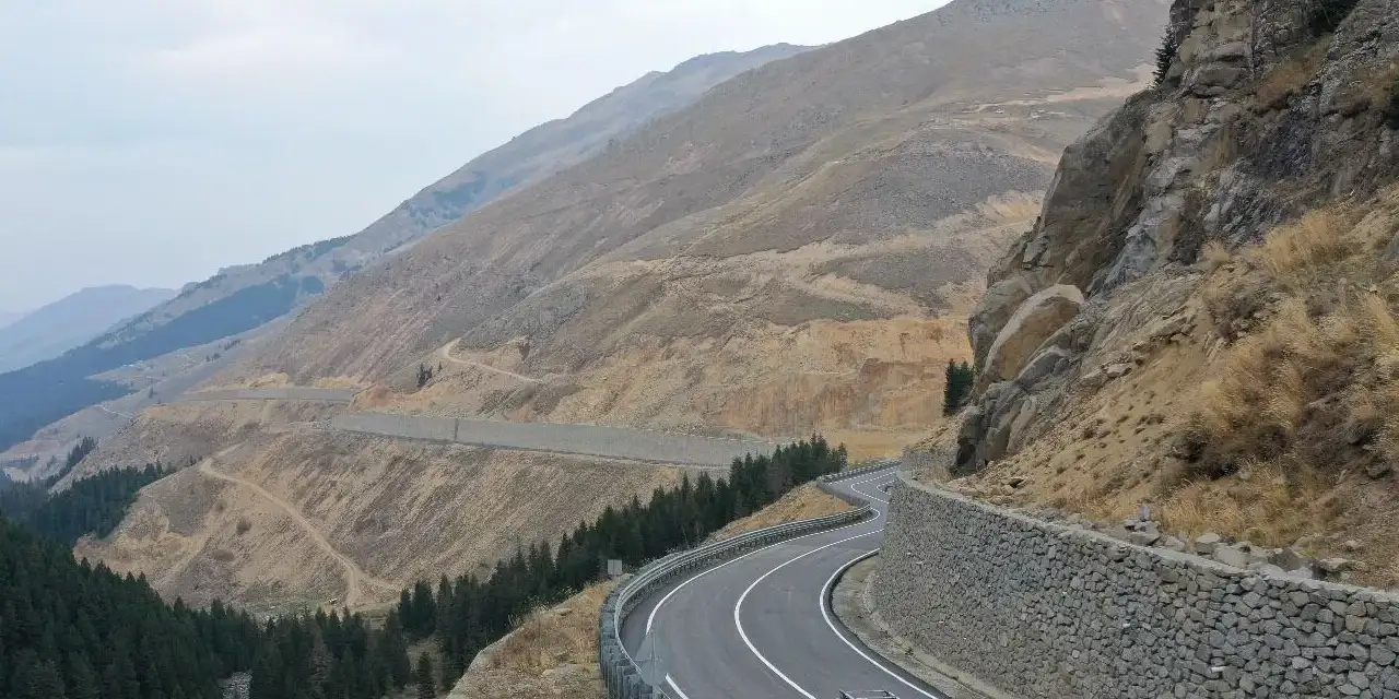 Trabzon'dan bu yolu kullanacaklar dikkat! Çalışma var