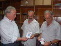 AK Partili vekiller "evet" turunda