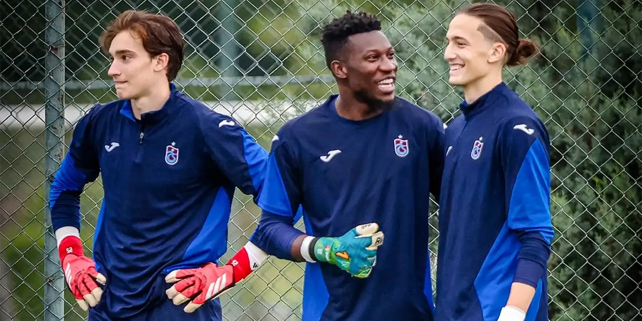 Onana’dan dikkat çeken hareket! Adeta antrenörlük yapıyor