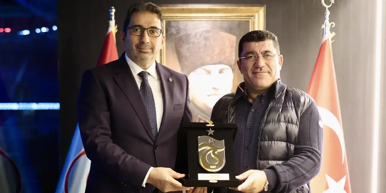 Maç öncesi dostluk yemeği! Trabzonspor ve Kayserispor yönetimleri bir araya geldi