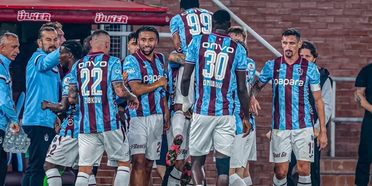 Trabzonspor'un 4-0'lık galibiyeti sonrasında flaş eleştiri "İlk 20 dakika kimsenin ayağı kalkmıyordu"