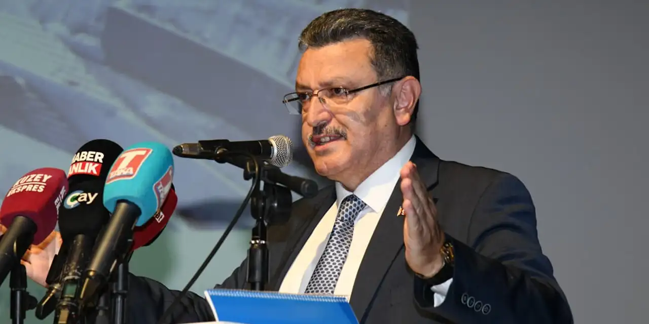 AK Parti Trabzon'da toplandı! Başkan Genç projeleri tek tek açıkladı