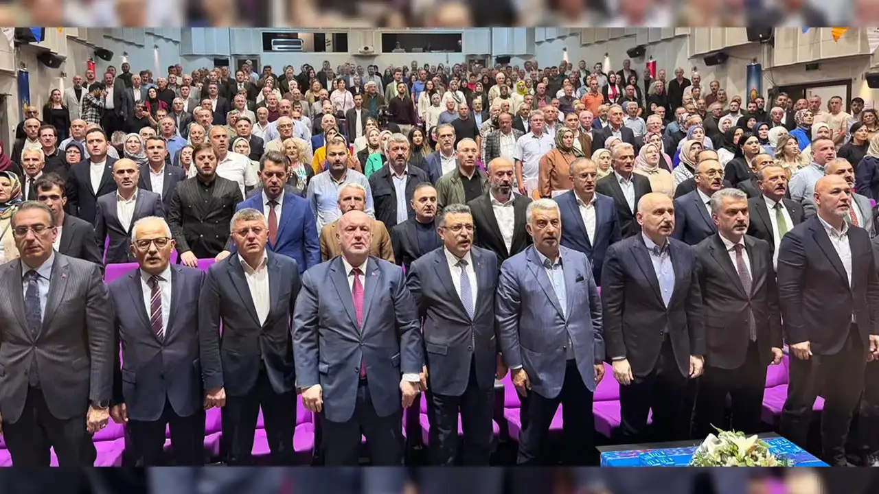 Trabzon'da kritik toplantı “AK Parti dünyanın en güçlü teşkilatıdır”