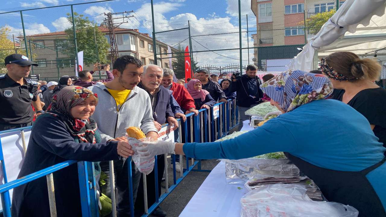 Ankara'da hamsi şenliği yapıldı