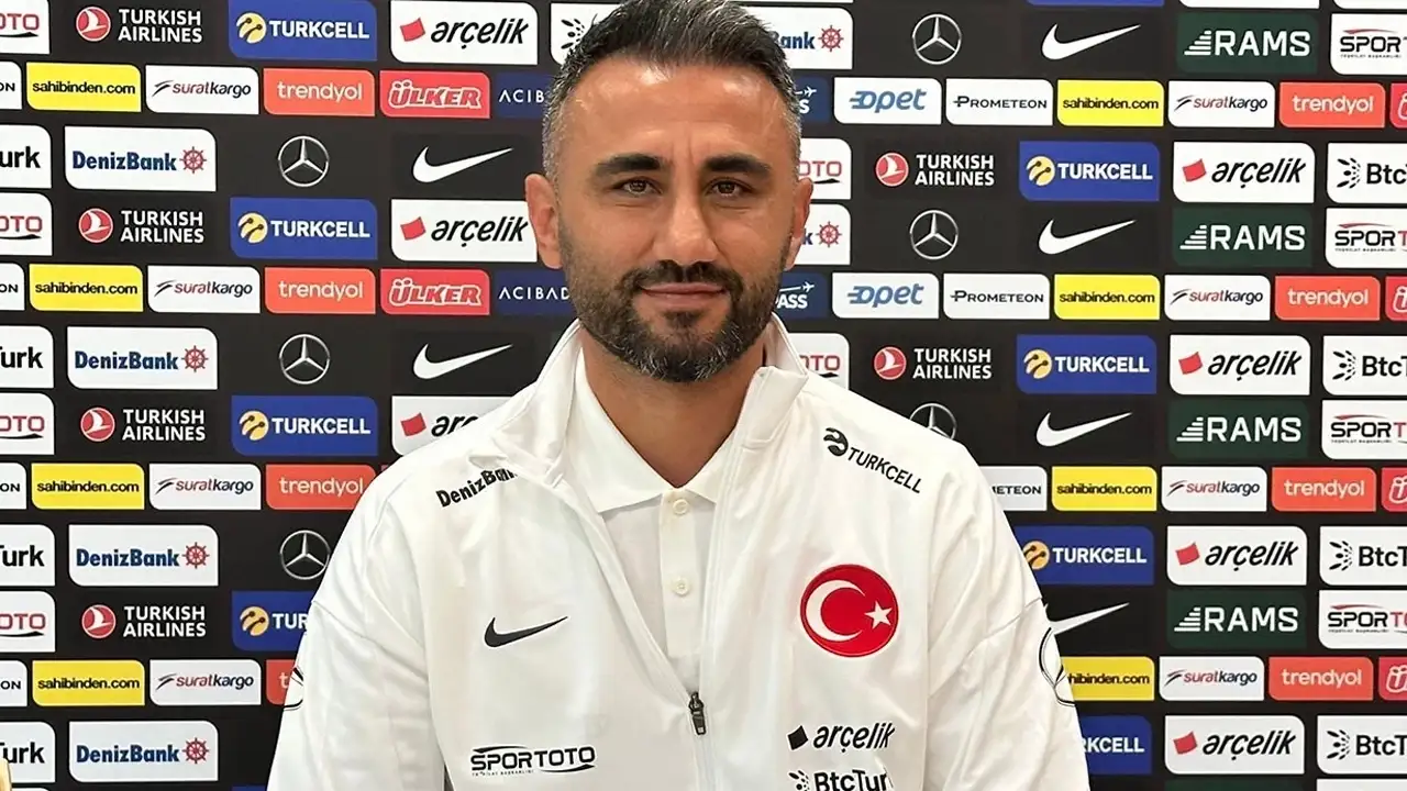 Süper Lig'de flaş ayrılık! "İletmiş olduğu istifa talebi..."