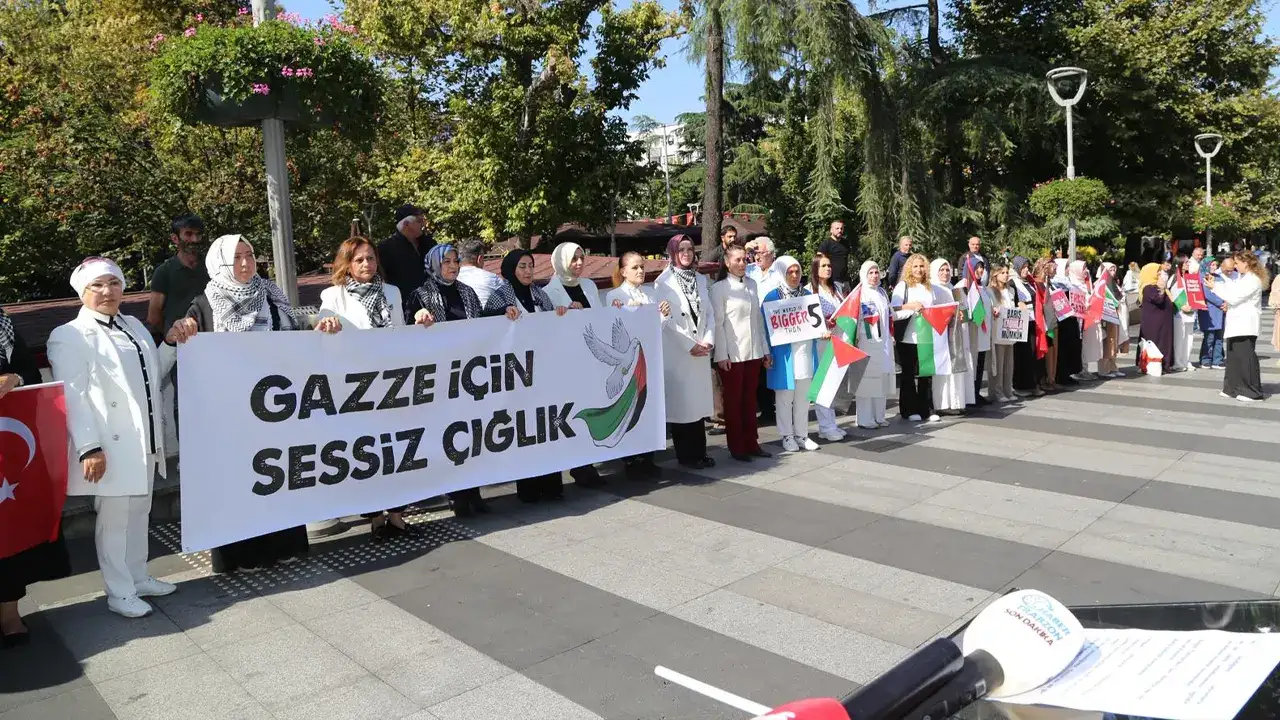 Trabzon’da Gazze için sessiz çığlık!