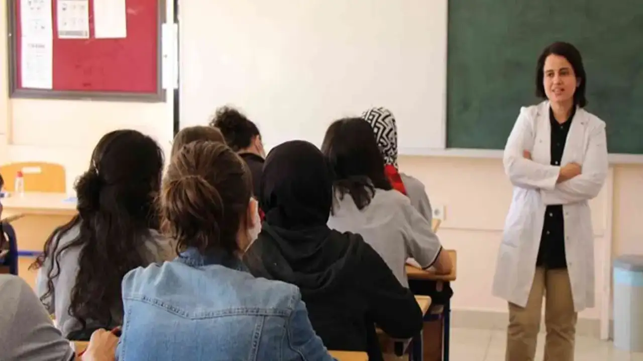 Lise 2 yıla mı düşüyor! MEB'den yeni sistem