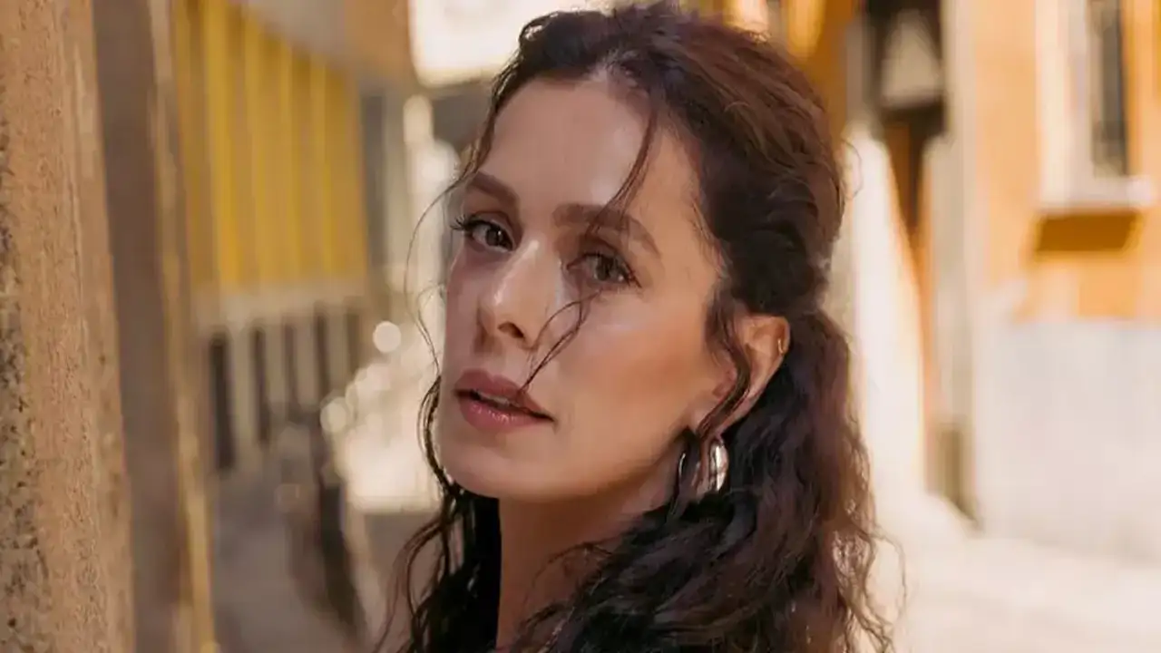 Özge Özpirinçci kimdir, kaç yaşında ve nereli? Oyuncu neden gözaltına alındı?