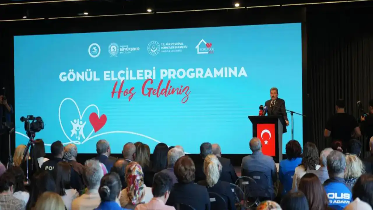 Samsun’da koruyucu aile farkındalık toplantısı! 293 çocuk sevgiyle büyüyor