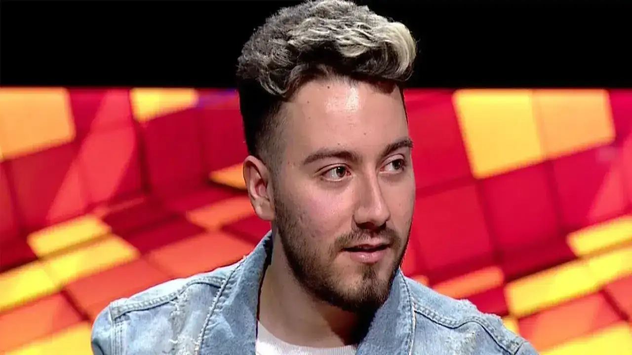 Enes Batur'dan şok karar! 16 milyonluk YouTube hesabını sildi