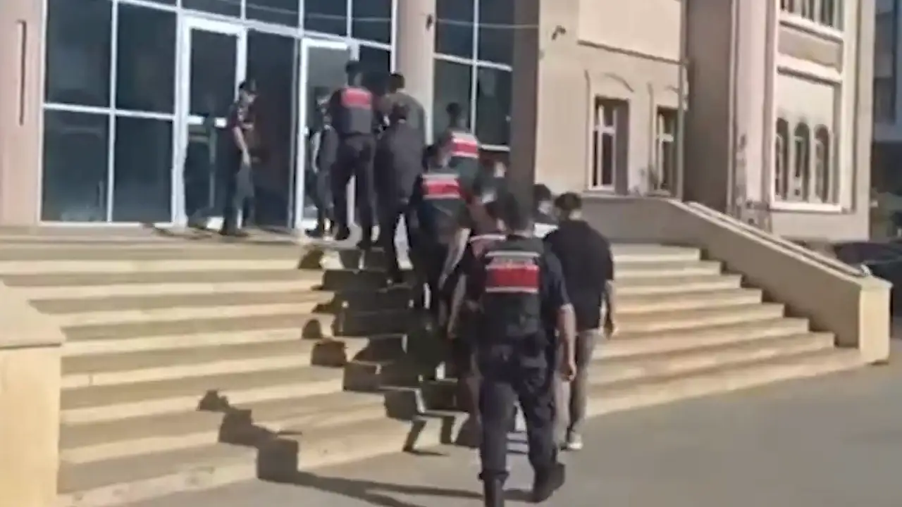 Bakan Yerlikaya duyurdu: 38 milyonluk vurgun yapan 16 şüpheli tutuklandı