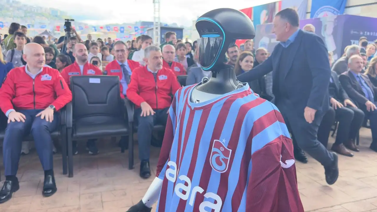 Trabzon’da Bilim Festivali kapılarını açtı: Üç gün boyunca  ziyaretçilerini ağırlayacak